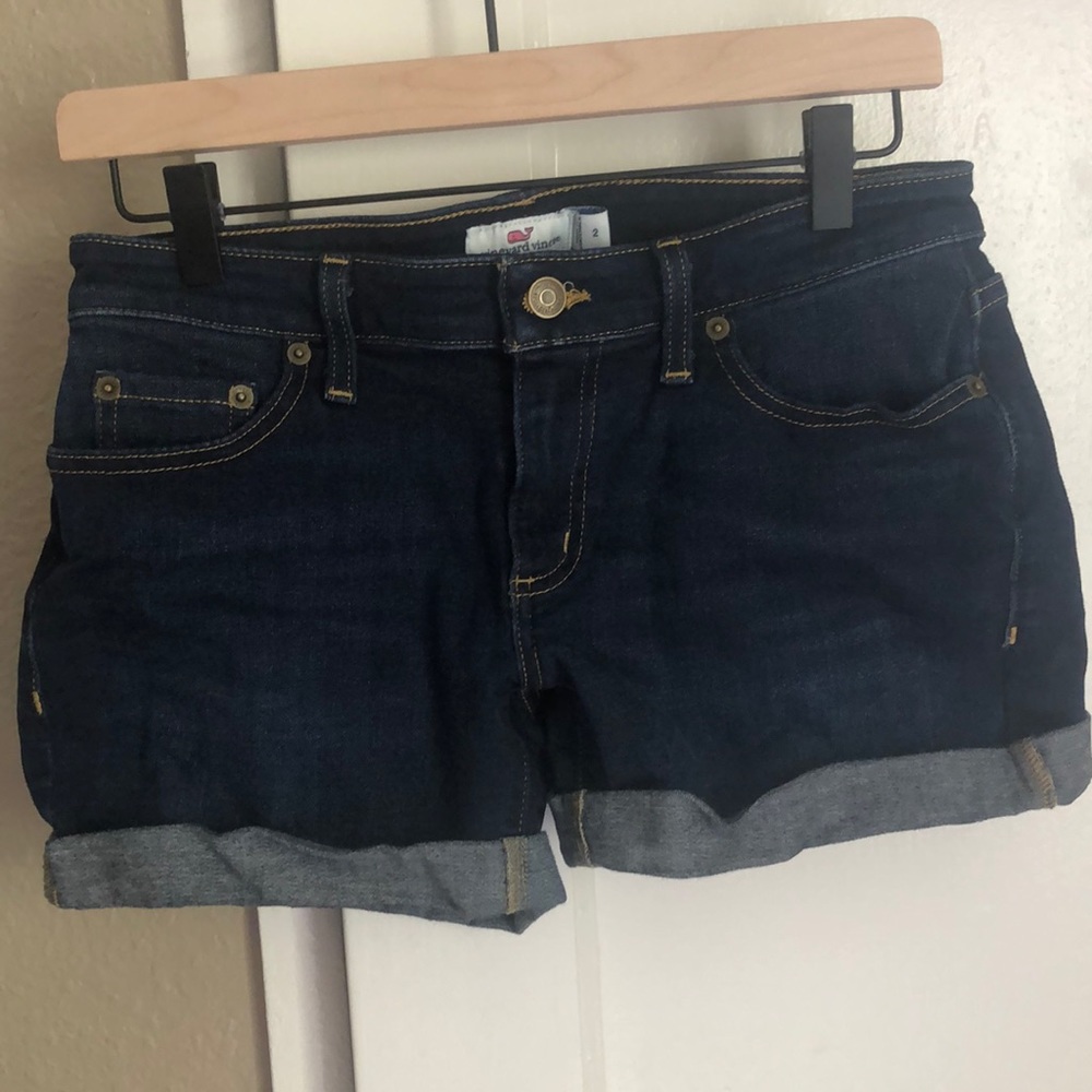 Cute Vineyard Vines Jean shorts